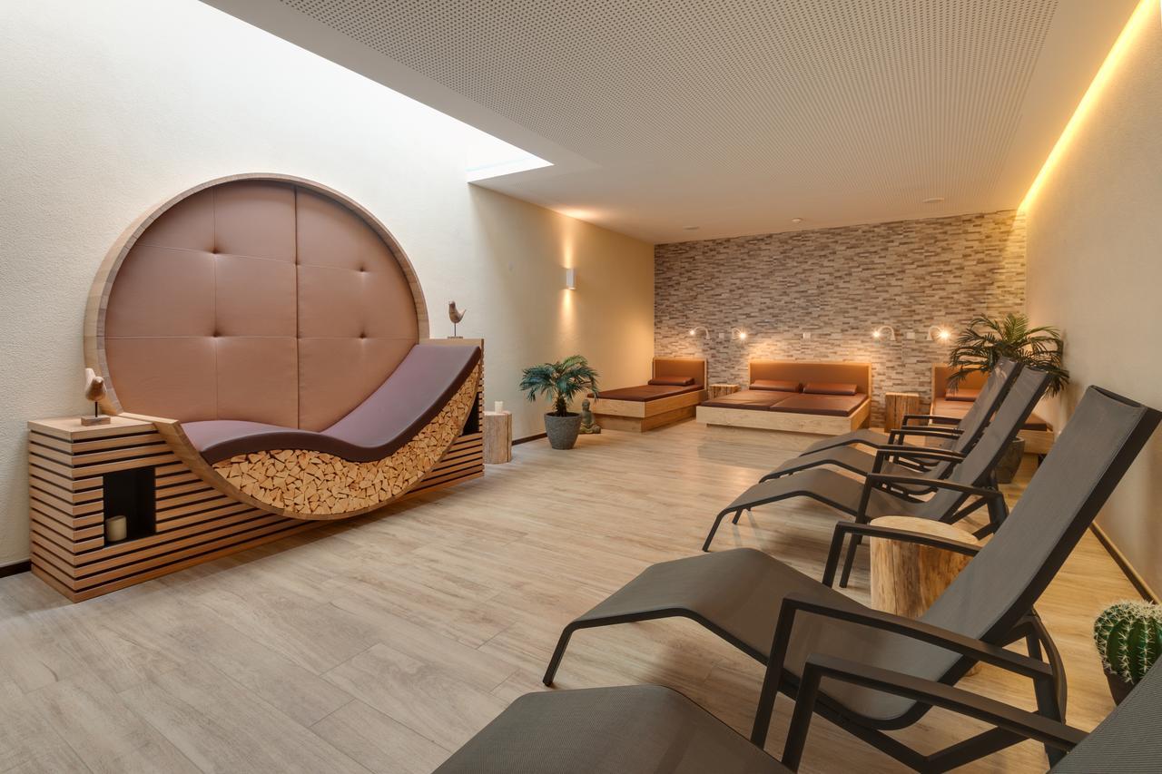 Das Mitterplarser Hotel Lagundo Luaran gambar