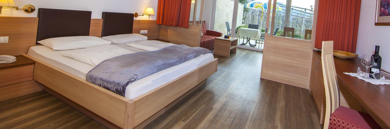 Das Mitterplarser Hotel Lagundo Luaran gambar