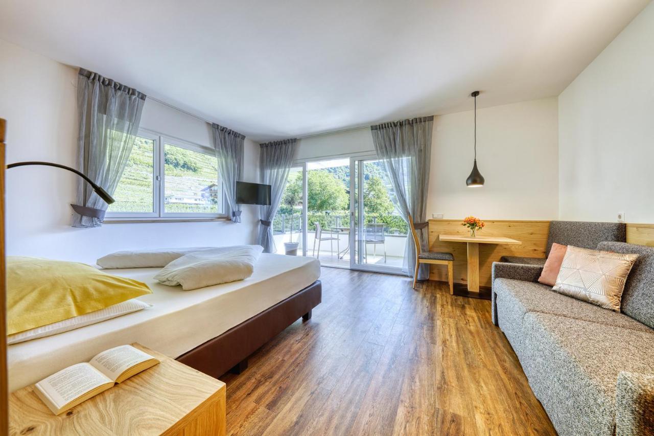Das Mitterplarser Hotel Lagundo Luaran gambar