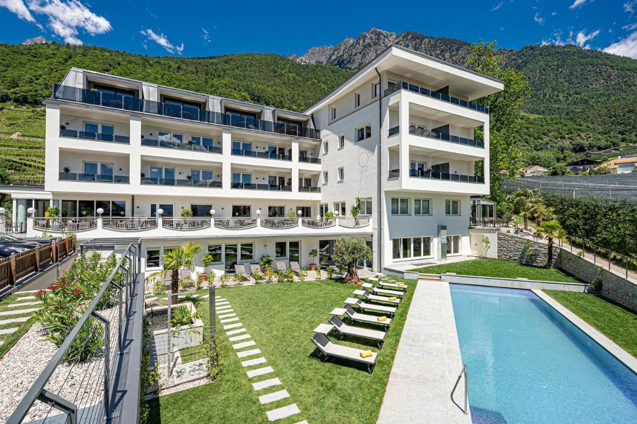 Das Mitterplarser Hotel Lagundo Luaran gambar
