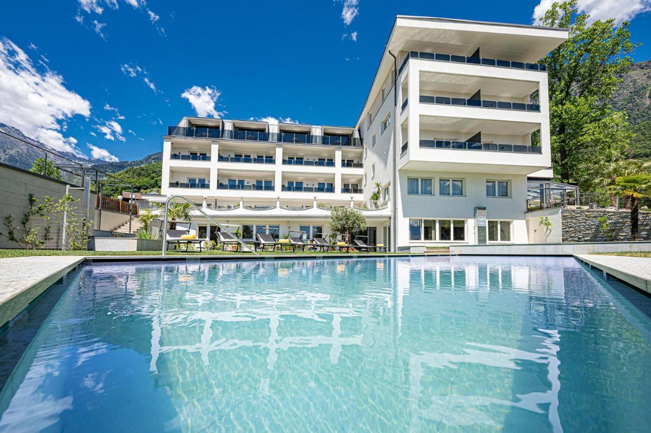 Das Mitterplarser Hotel Lagundo Luaran gambar